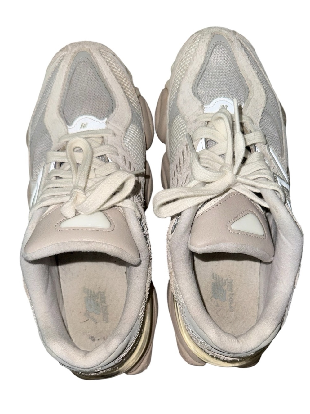 New Balance 9060 Women’s 8 - Picture 6 of 10